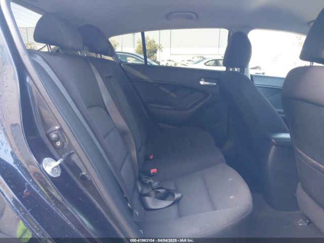 KNAFK5A80H5696912 KIA FORTE LX