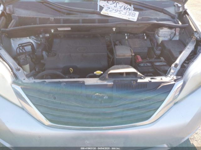 5TDKK3DC7ES435109 Toyota Sienna Le V6 8 Passenger