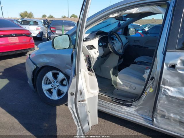 5TDKK3DC7ES435109 Toyota Sienna Le V6 8 Passenger