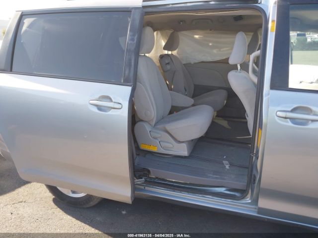 5TDKK3DC7ES435109 Toyota Sienna Le V6 8 Passenger