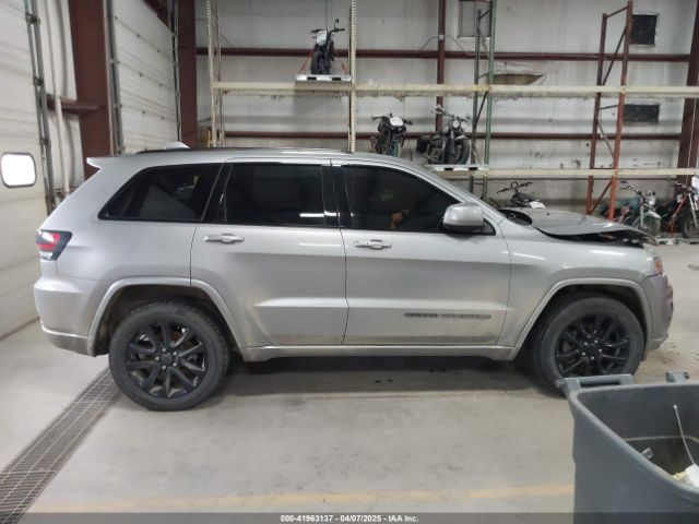 1C4RJFAG6JC102969 Jeep Grand Cherokee Altitude 4x4