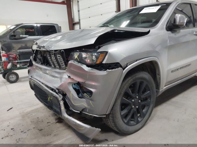 1C4RJFAG6JC102969 Jeep Grand Cherokee Altitude 4x4