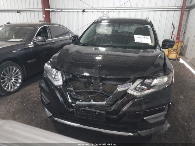 JN8AT2MT9HW406061 Nissan ROGUE SV