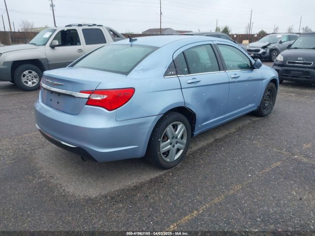 1C3CCBAB1EN205387 Chrysler 200 LX