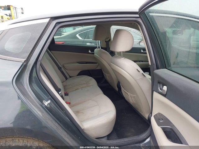 KNAGT4L37G5070799 KIA Optima Lx