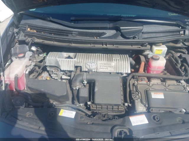 JTDKN3DU2E0382516 Toyota Prius Four