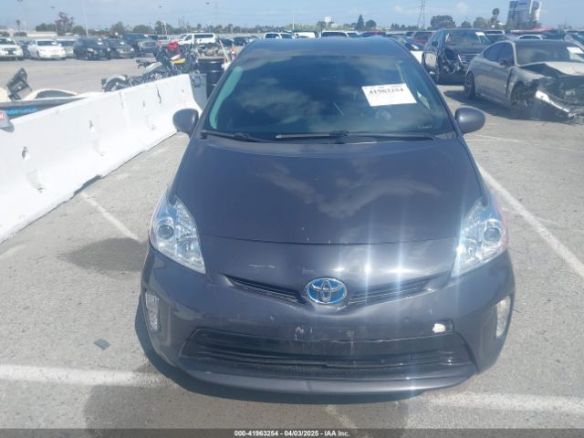 JTDKN3DU2E0382516 Toyota Prius Four