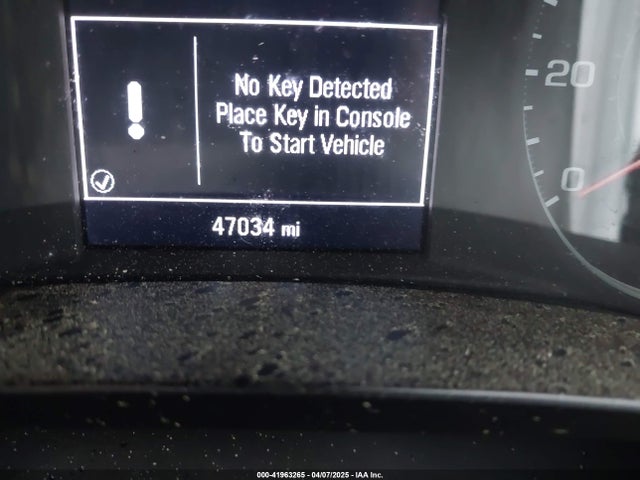 1G1ZD5ST7PF205959 Chevrolet Malibu Fwd 1lt