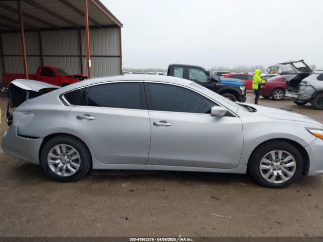 1N4AL3AP1HN316276 Nissan Altima 2.5 S