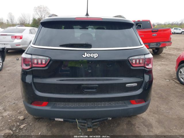 3C4NJCBB0HT652764 Jeep New Compass Latitude Fwd