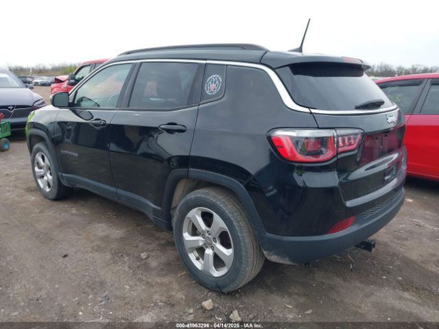3C4NJCBB0HT652764 Jeep New Compass Latitude Fwd