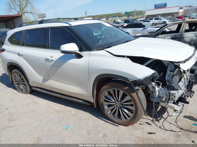 5TDFZRBH7MS106231 Toyota Highlander Platinum