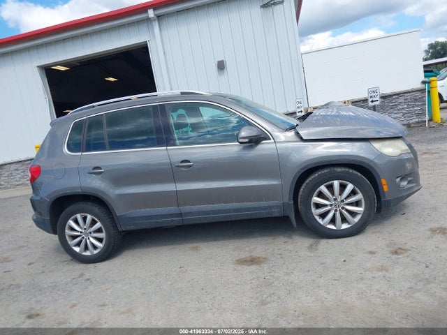 Продажа на аукционе авто 2011 Volkswagen Tiguan Se, vin: WVGBV7AX4BW562395, номер лота: 41963334