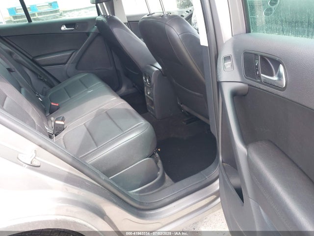 Продажа на аукционе авто 2011 Volkswagen Tiguan Se, vin: WVGBV7AX4BW562395, номер лота: 41963334