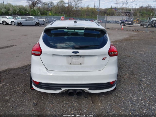 1FADP3L99HL310186 Ford FOCUS ST