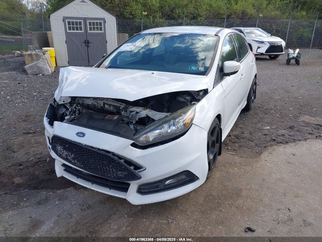 1FADP3L99HL310186 Ford FOCUS ST