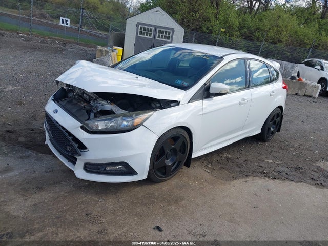 1FADP3L99HL310186 Ford FOCUS ST
