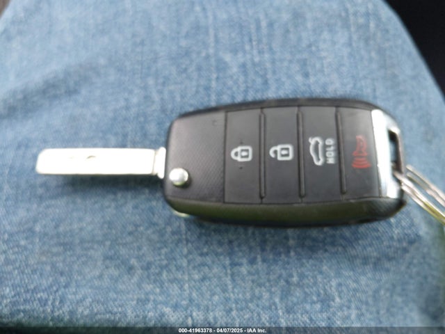5XXGT4L36GG112894 KIA Optima Lx