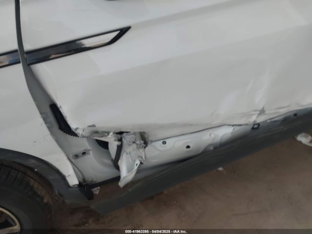 3VVRB7AX9PM036722 Volkswagen Tiguan 2.0t S
