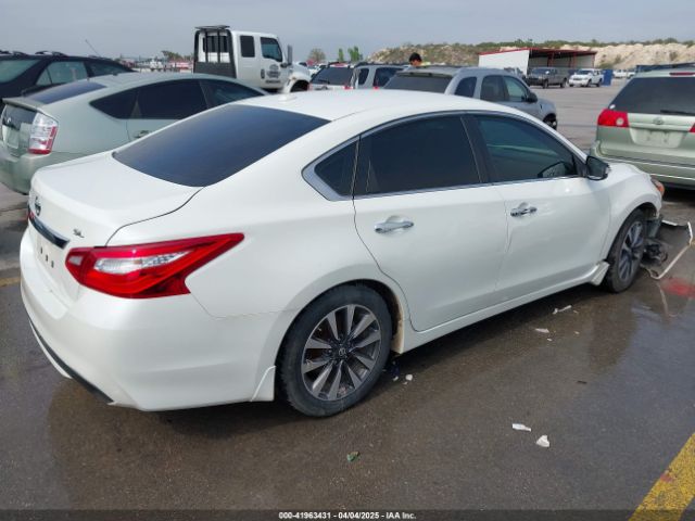 1N4AL3AP8HC132612 Nissan Altima 2.5 Sl