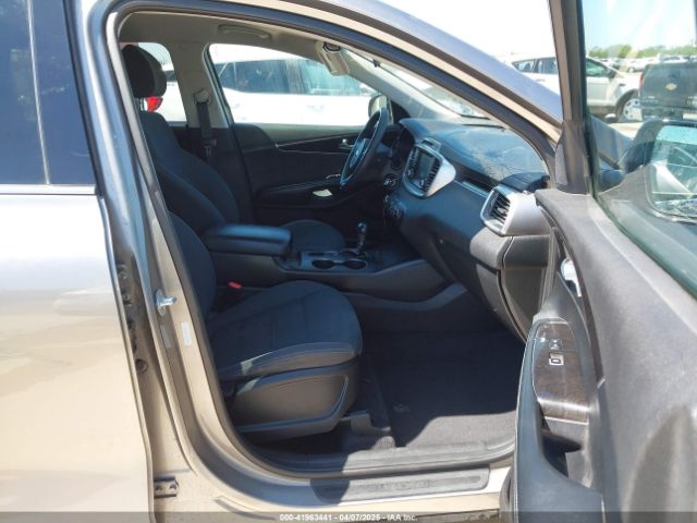 5XYPG4A32JG377807 KIA Sorento 2.4l Lx