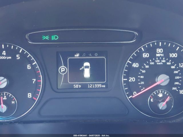 5XYPG4A32JG377807 KIA Sorento 2.4l Lx