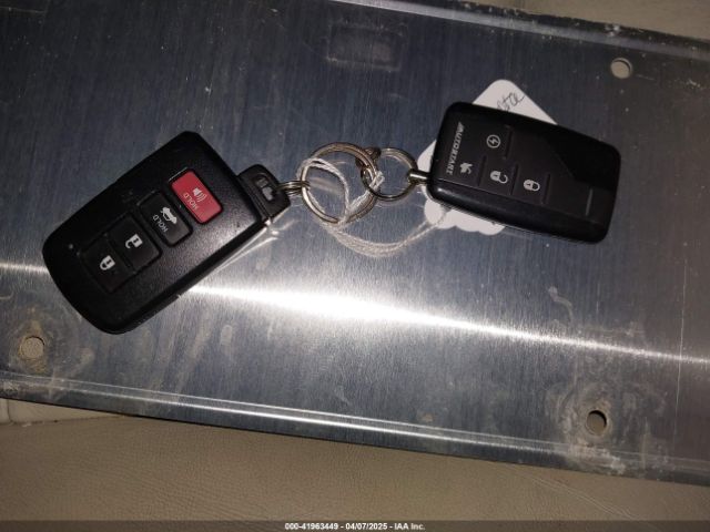 4T1BF1FK4EU734657 Toyota CAMRY XLE