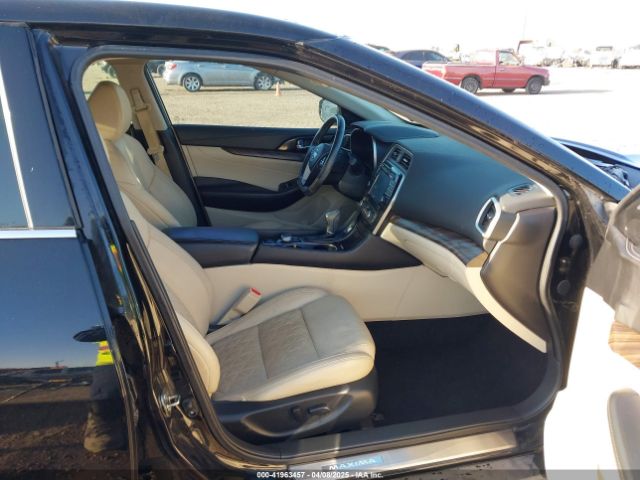 1N4AA6AP6GC902182 Nissan Maxima 3.5 Platinum