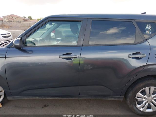 KNDJ23AU7L7107950 KIA SOUL LX