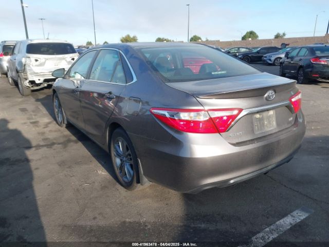 4T1BF1FKXHU354680 Toyota CAMRY SE