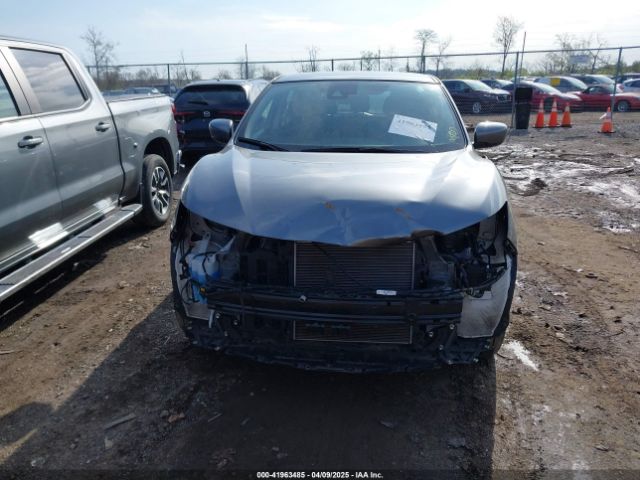 JN1BJ1AV4MW302189 Nissan Rogue Sport S Fwd Xtronic Cvt