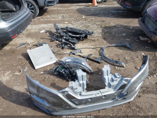 JN1BJ1AV4MW302189 Nissan Rogue Sport S Fwd Xtronic Cvt