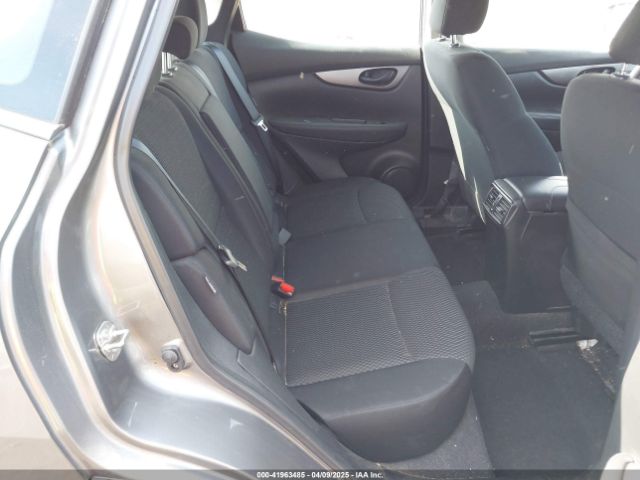 JN1BJ1AV4MW302189 Nissan Rogue Sport S Fwd Xtronic Cvt