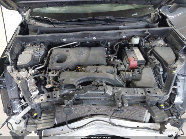 Toyota RAV4 LE 2019 JTMH1RFVXKD036880 Image 10