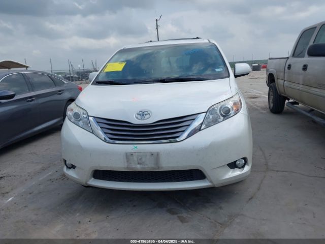 5TDYK3DC9FS686953 Toyota Sienna Xle 8 Passenger