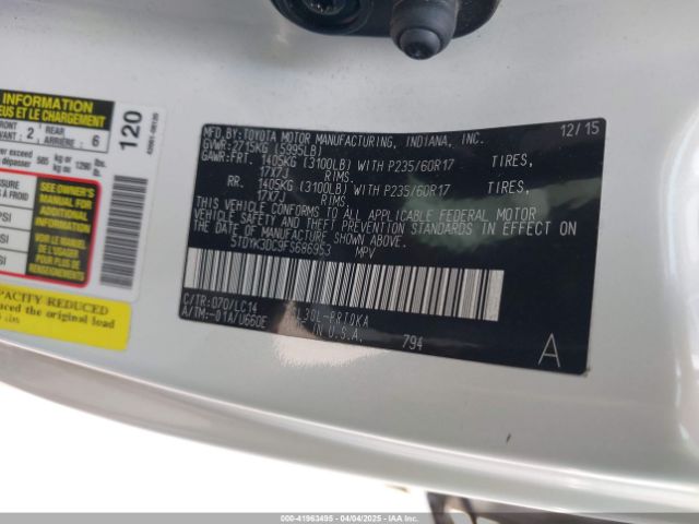 5TDYK3DC9FS686953 Toyota Sienna Xle 8 Passenger