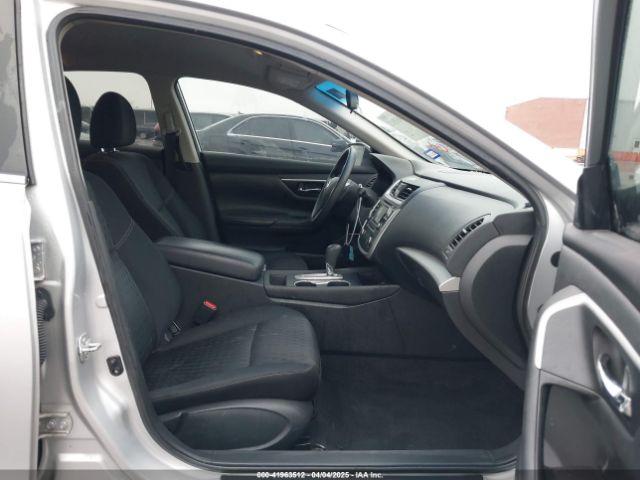 1N4AL3AP2JC243369 Nissan Altima 2.5 S