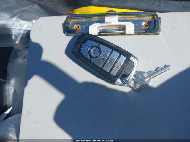 1FMSK8DH1NGA61725 Ford EXPLORER XLT