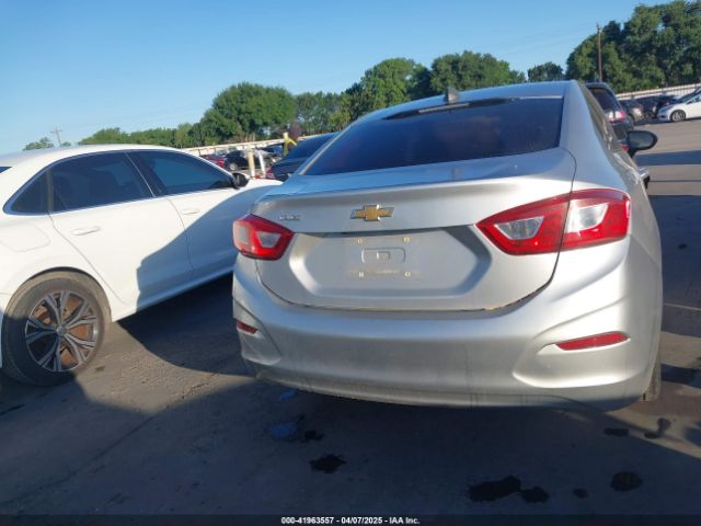 1G1BC5SM0H7273884 Chevrolet Cruze Ls Auto