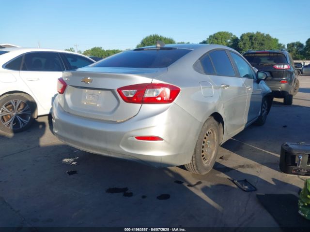 1G1BC5SM0H7273884 Chevrolet Cruze Ls Auto