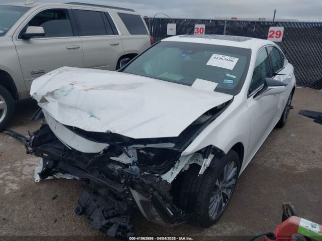 58ADA1C19MU008643 Lexus ES 300H