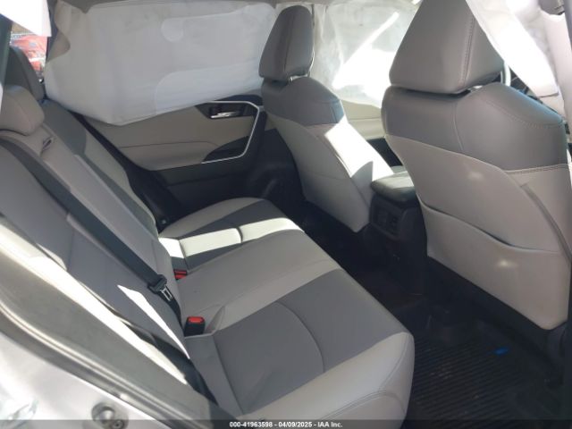 2T3A1RFV0NC293377 Toyota Rav4 Xle Premium