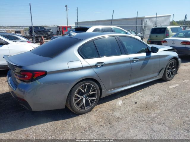 2021 BMW 530I WBA53BH04MWX16672 Photo 3