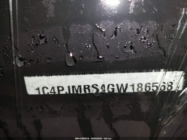 1C4PJMBS4GW186568 Jeep Cherokee Trailhawk
