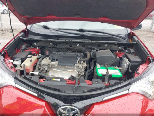 JTMBFREV7HJ105494 Toyota RAV4 LE