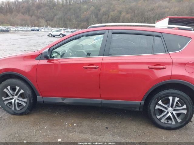 JTMBFREV7HJ105494 Toyota RAV4 LE