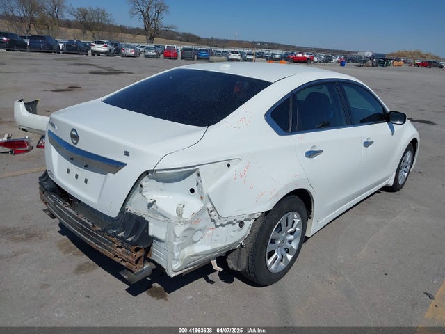 Продажа на аукционе авто 2015 Nissan Altima 2.5 S, vin: 1N4AL3AP4FN395374, номер лота: 41963628