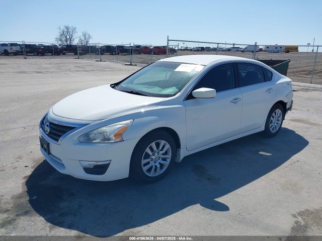 Продажа на аукционе авто 2015 Nissan Altima 2.5 S, vin: 1N4AL3AP4FN395374, номер лота: 41963628