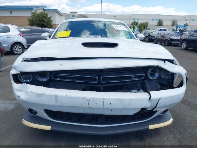 2C3CDZKG3NH152085 Dodge Challenger Gt Awd