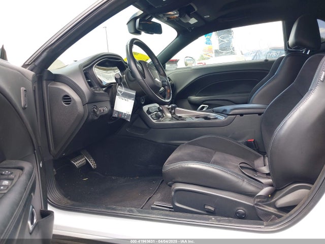2C3CDZKG3NH152085 Dodge Challenger Gt Awd